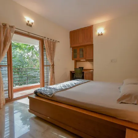 Homeslice Hacienda - Room In A Villa In Hsr Layout